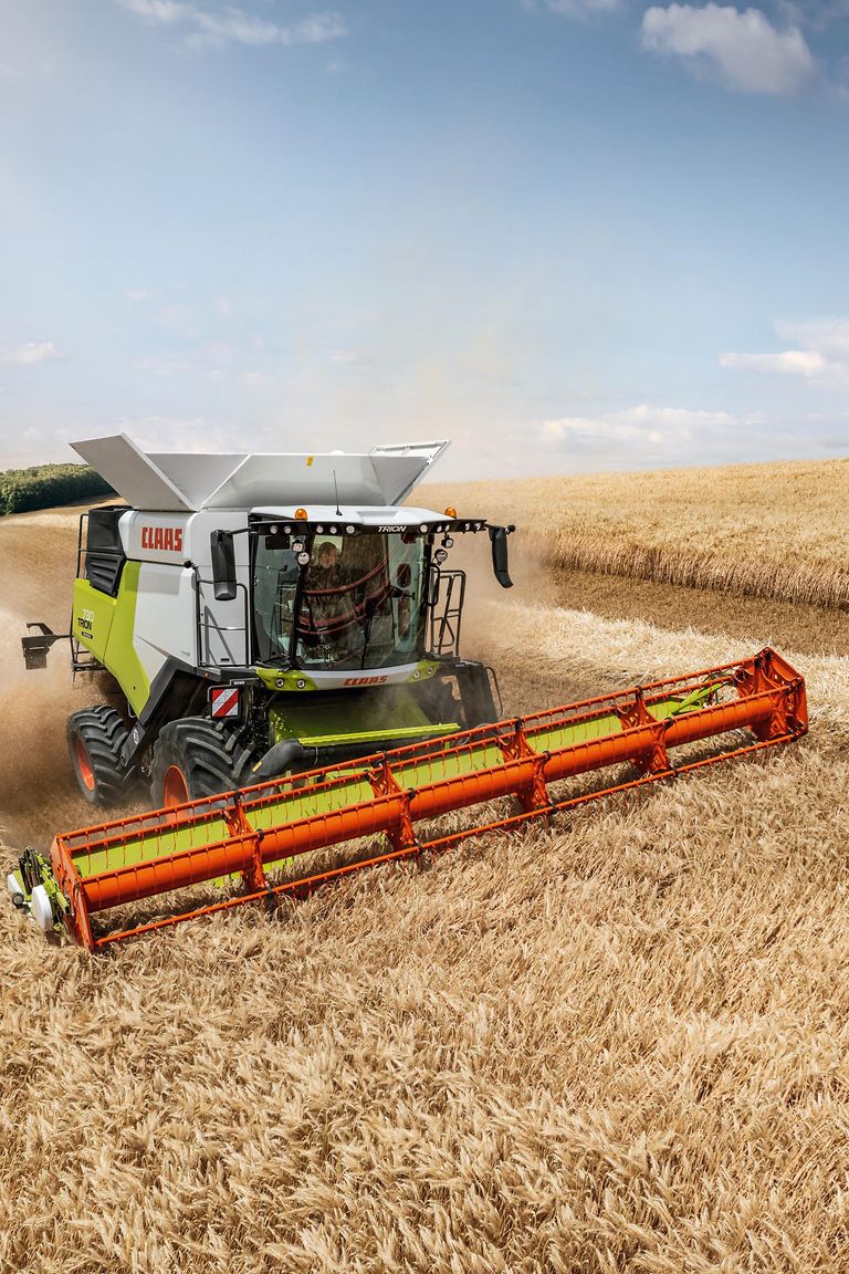 combines_stage-image